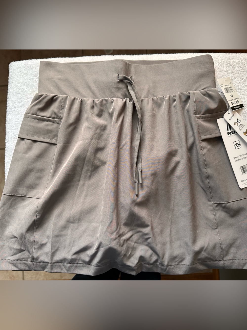 Athletic Drawstring Skort in Light khaki gray RBX